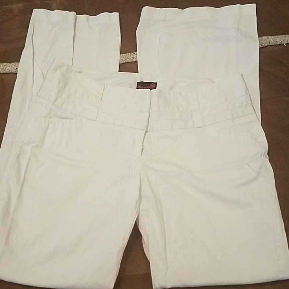White pants size 9